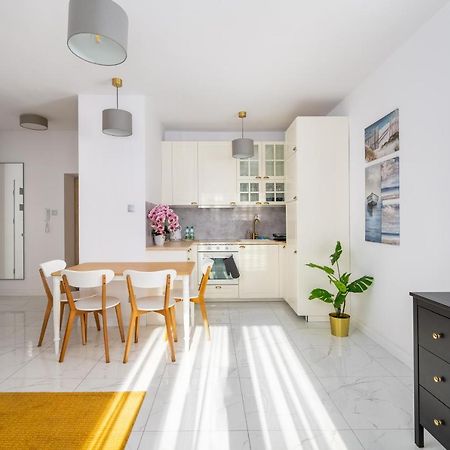 ורשה Park Skaryszewski Cosy Apartment מראה חיצוני תמונה